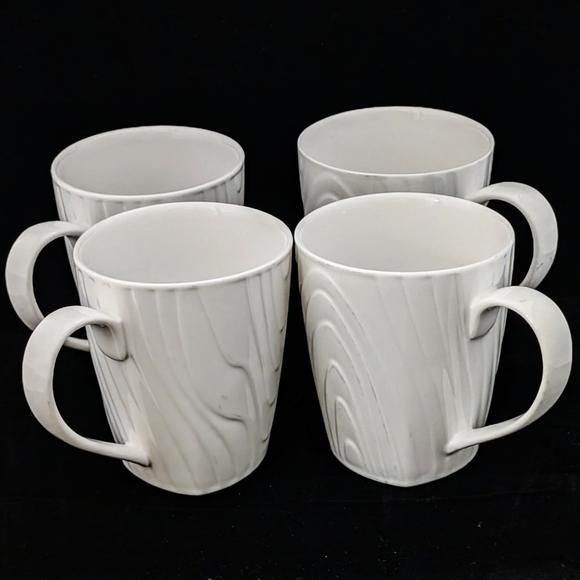 Roscher Other - Roscher Embossed Woodgrain White Bone China 4 Mugs
